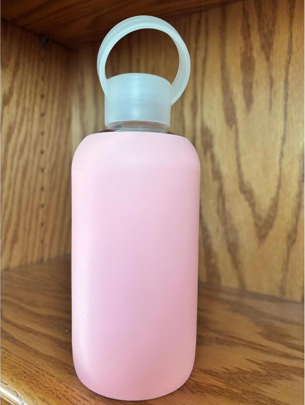 RARE BKR Glass Water Bottle 16oz Pink Nordy Girl Heart - Picture 4 of 6